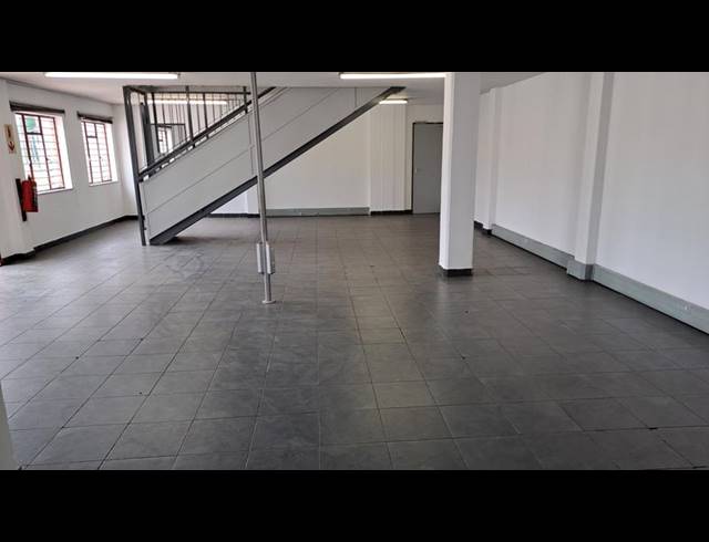 INDUSTRIAL PROPERTY TO RENT IN SAMRAND BUSINESS PARK
